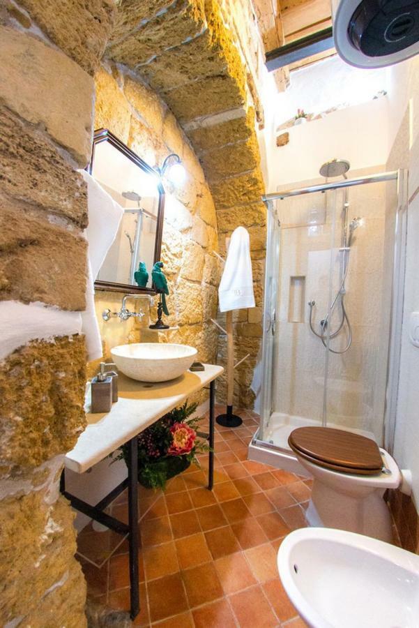 Ferienwohnung Ortigia Ancient House Syrakus Exterior foto